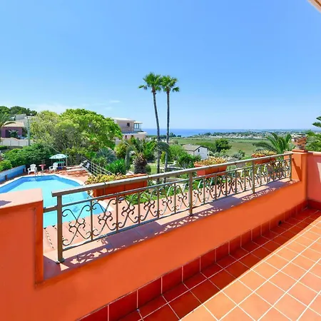 Luxurious In Siracusa Сиракузы
